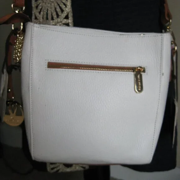 Valentina peeble white leather X-body bag w/ brown leather trim NWT Spring wear - Picture 3 of 15